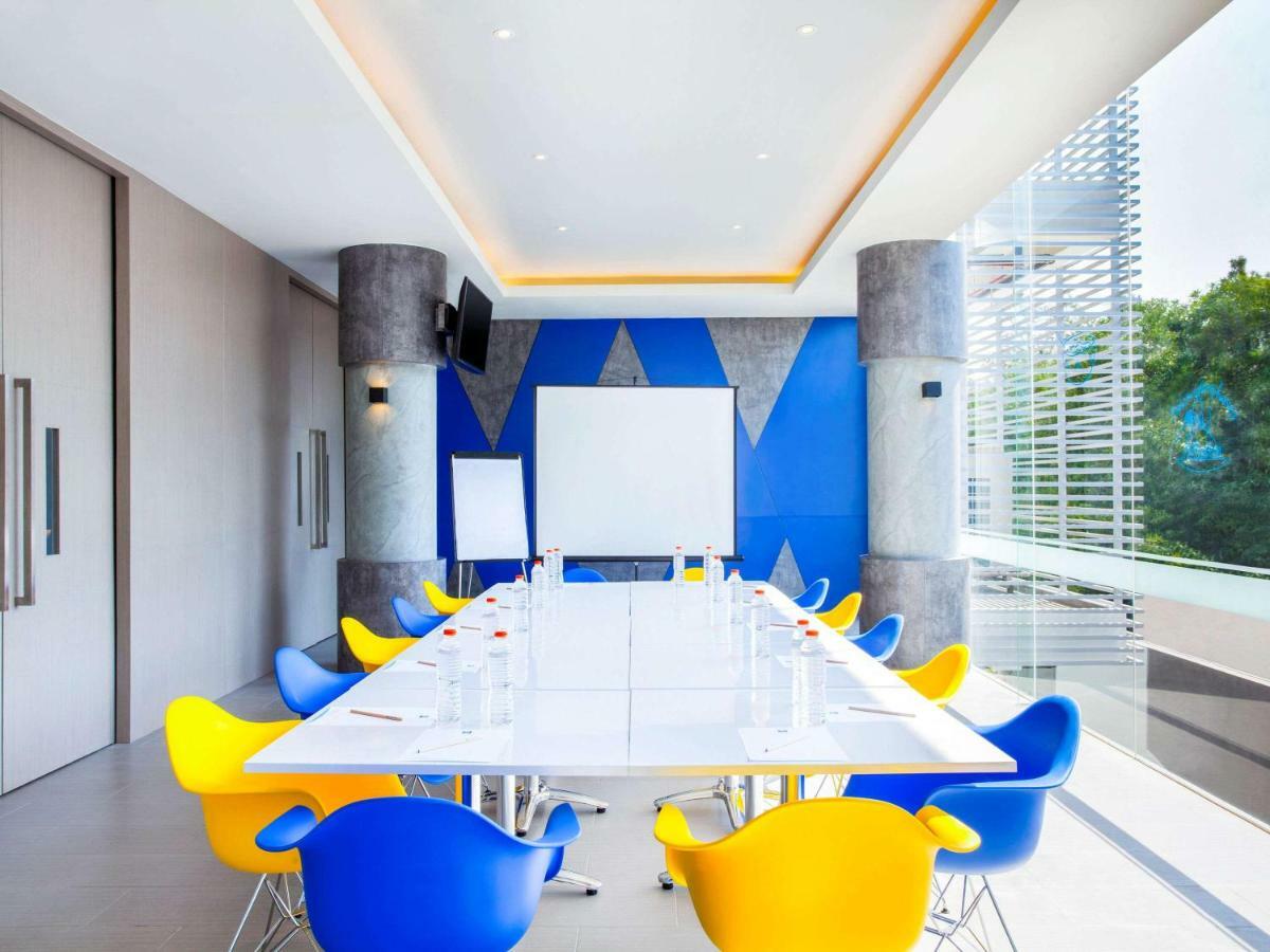 Ibis Budget Cirebon Exterior foto